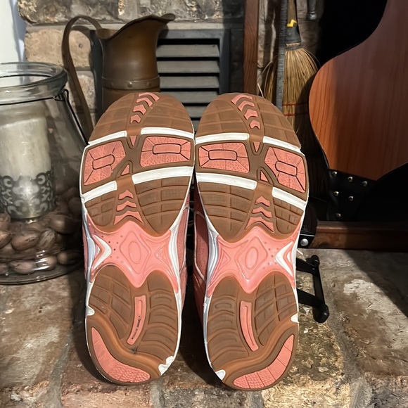 Vionic 23 Walker Sz 12W Suede Comfy Leisure Orthotic Insole Arch Support - Picture 5 of 10